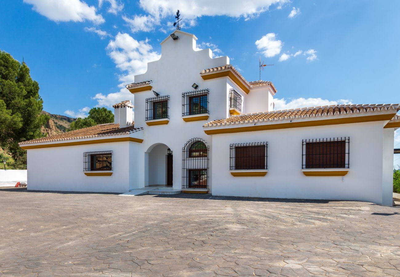 Finca en Pizarra - Finca Puerto Ermita