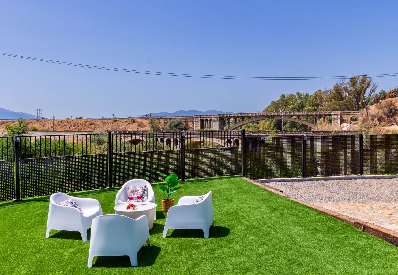 Casa rural en Pizarra - EL PUENTE