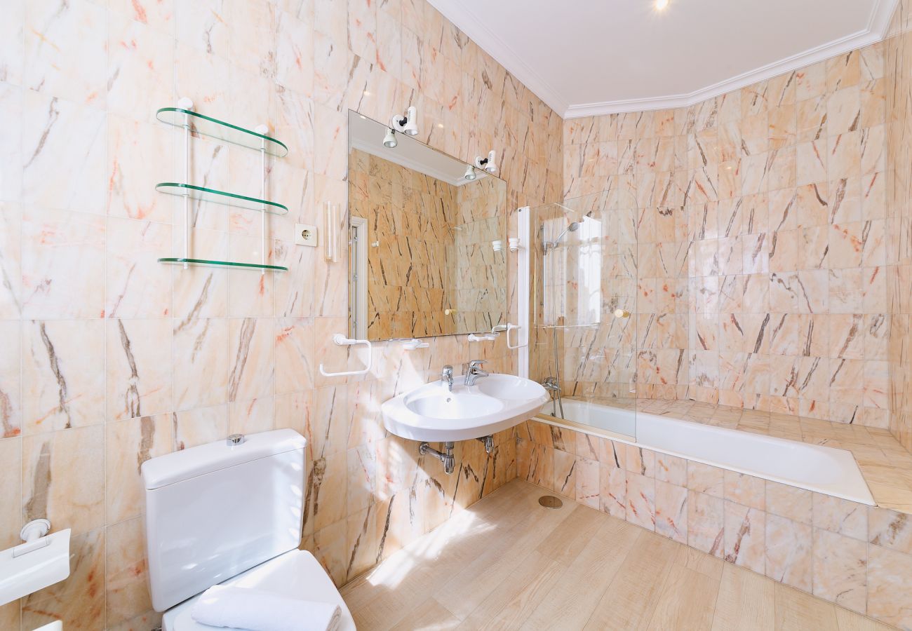 Apartamento en Málaga - Apartamento Pja Monte Sancha - Cerca Malagueta