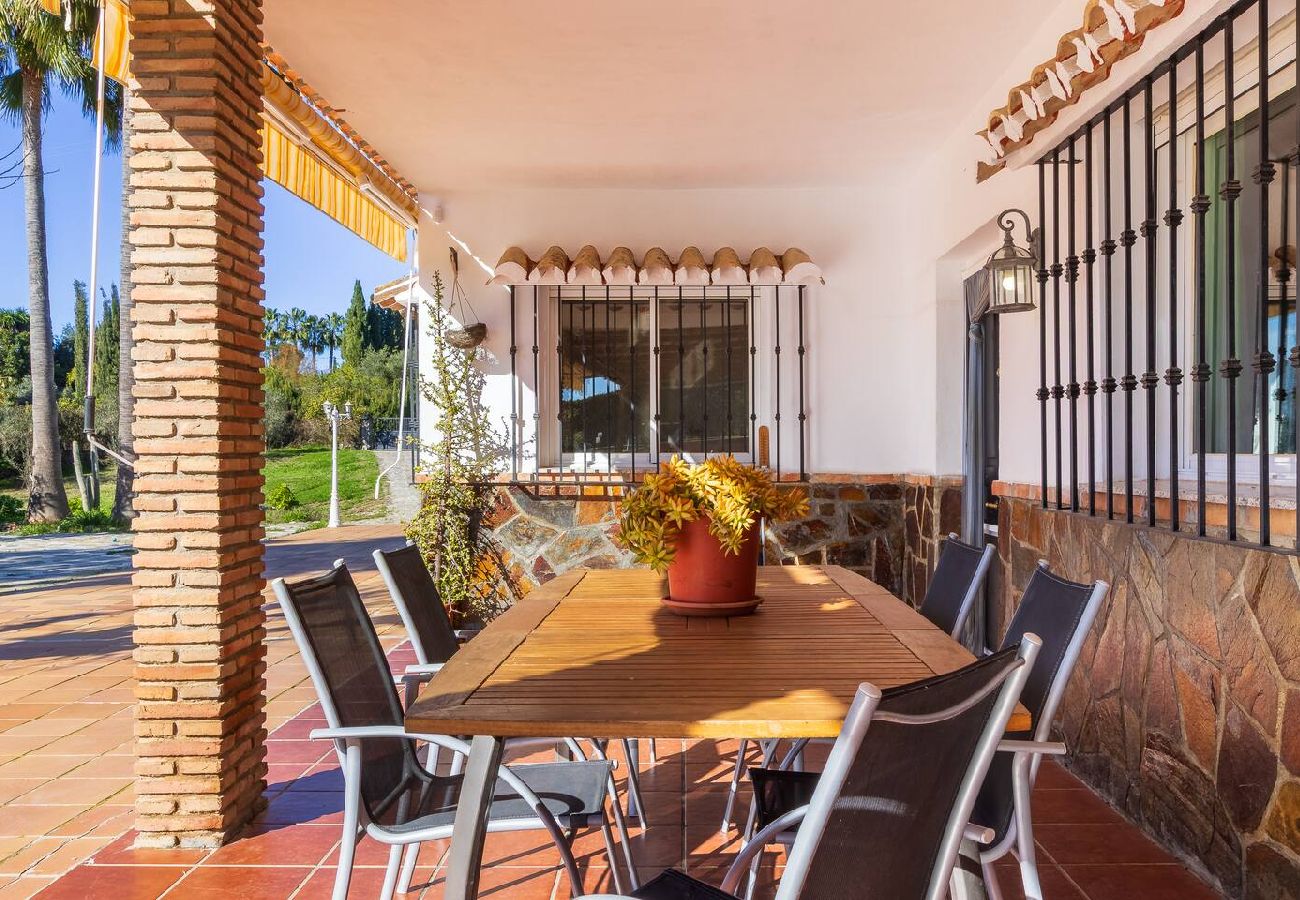 Casa en Cártama - Finca El Gato - Piscina privada y barbacoa