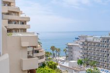 Apartment in Benalmádena - Lovely Home Benalbeach - 1ª Línea de playa, piscina y parque acuático 