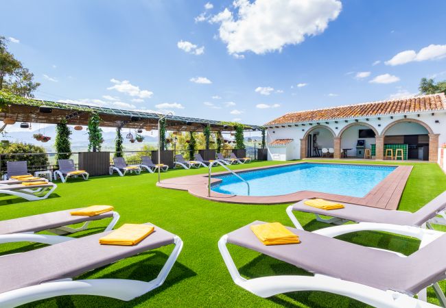 Country house in Pizarra - Finca Puerto Ermita