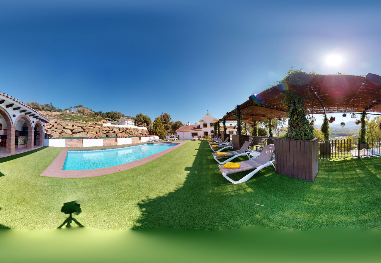 Country house in Pizarra - Finca Puerto Ermita