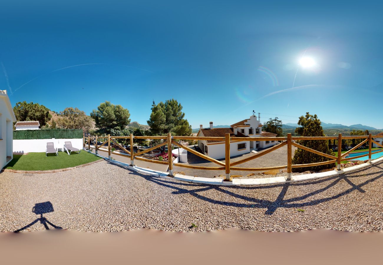 Country house in Pizarra - Finca Puerto Ermita