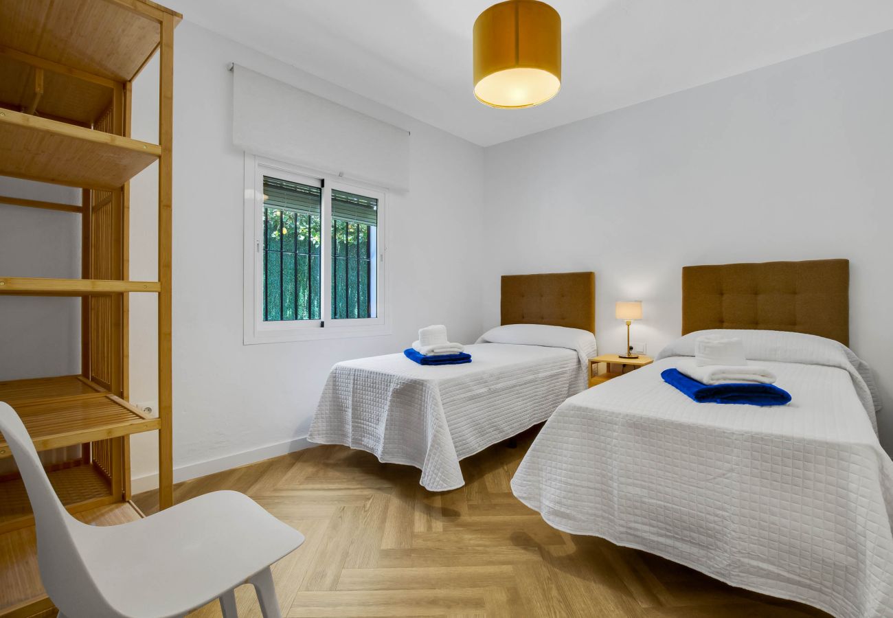 Cottage in Pizarra - EL PUENTE