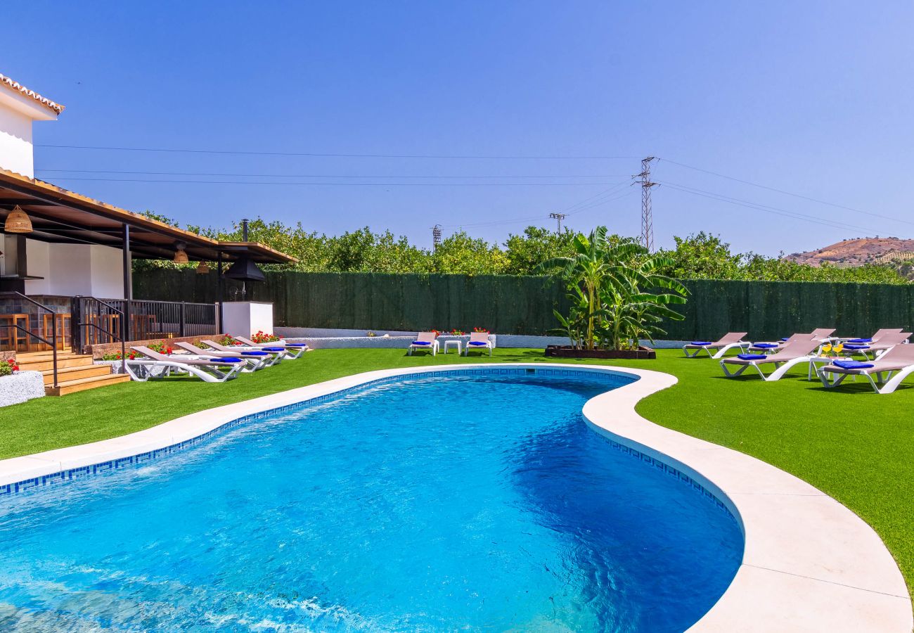 Cottage in Pizarra - EL PUENTE