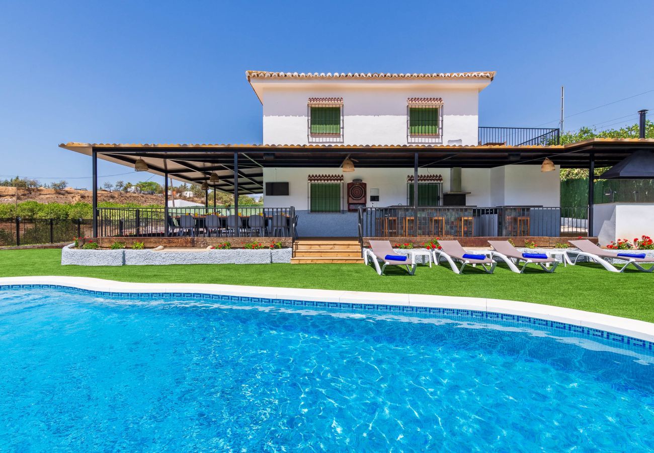 Cottage in Pizarra - EL PUENTE