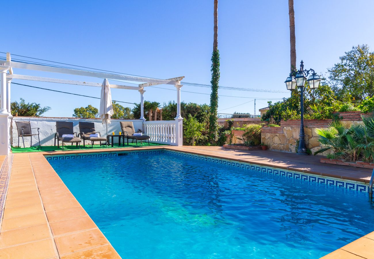 Cottage in Alhaurin de la Torre - Villa Emporio