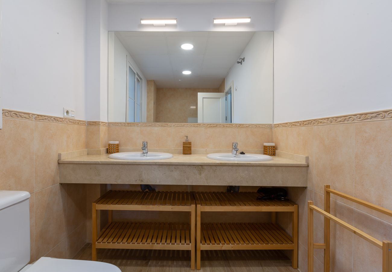 Apartment in Manilva - Manilva