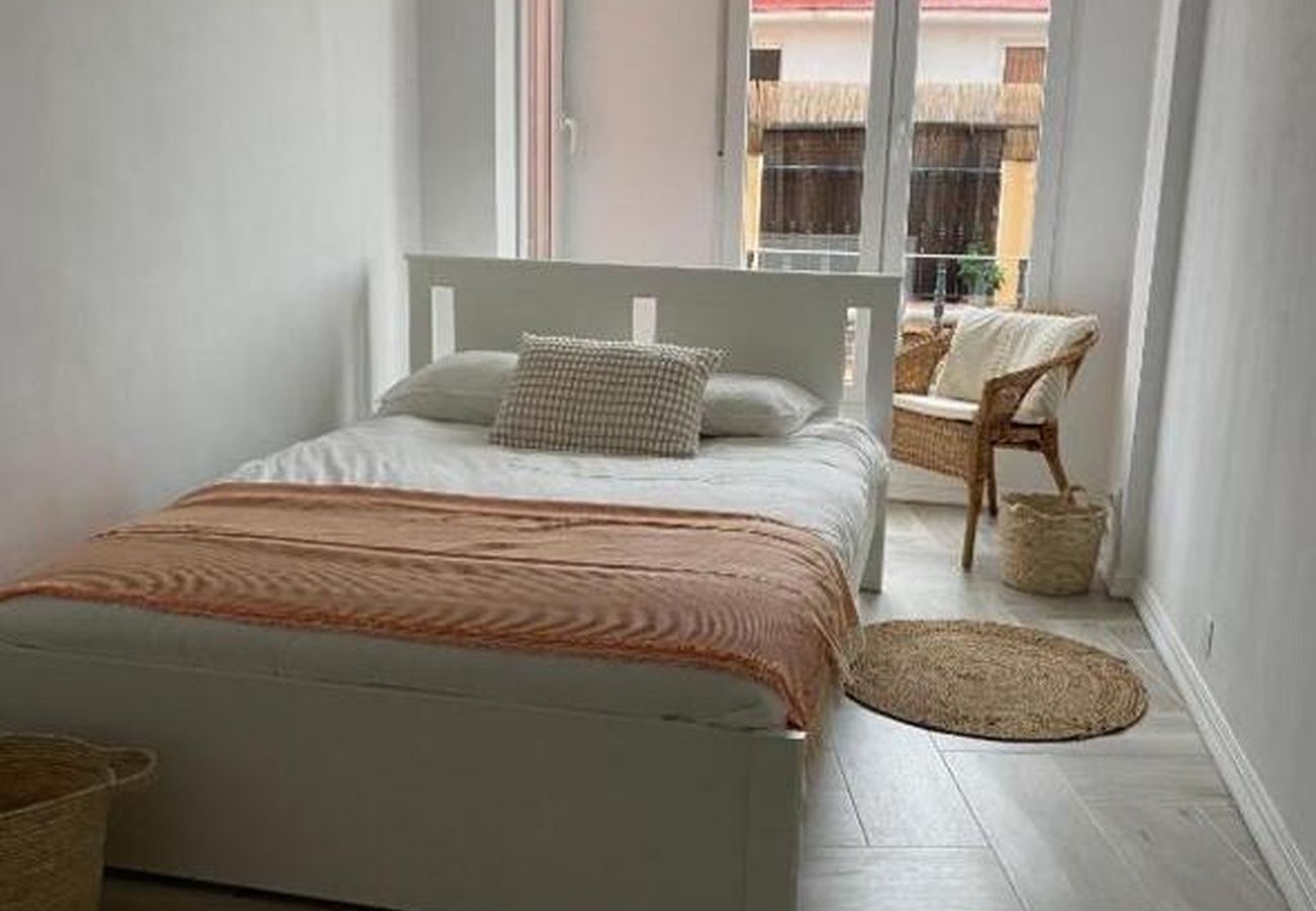 Apartment in Málaga - Apartamento Rayuela