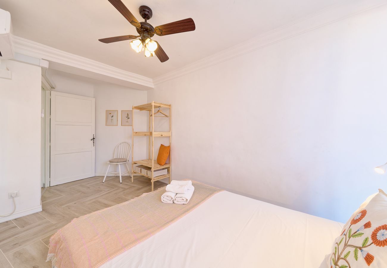 Apartment in Málaga - Apartamento Rayuela