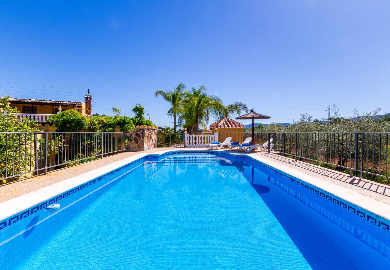 Gîte Rural à Alhaurin de la Torre - Casa Rural La Colina